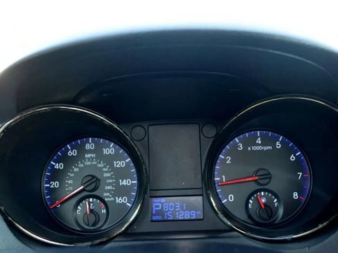 Used 2011 Hyundai Genesis 2.0T image 31