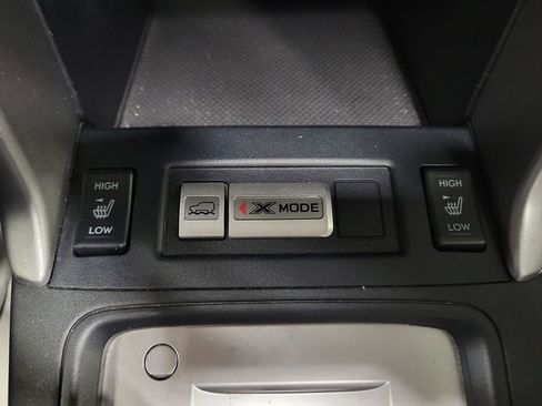 Used 2018 Subaru Forester 2.5i Premium w/ All-Weather Package image 18