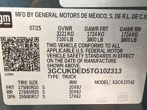 Used 2026 Chevrolet Silverado 1500 LT AWD/4WD image 39