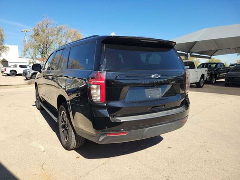 Used 2024 Chevrolet Suburban Z71 w/ Luxury Package image 4