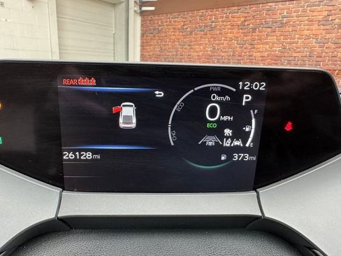 Used 2024 Toyota Prius LE image 15