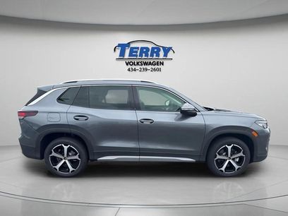 New 2025 Volkswagen Tiguan SE