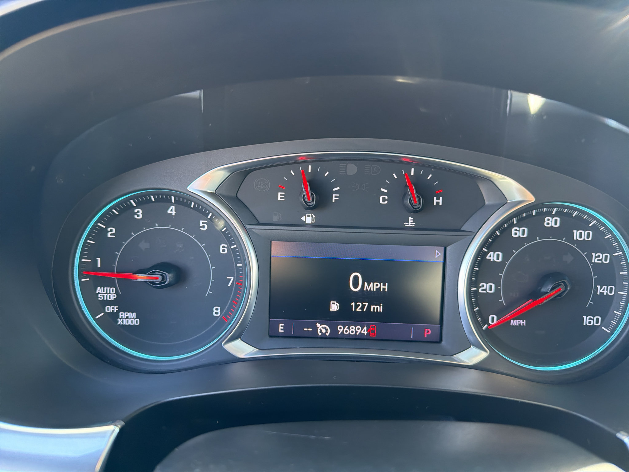 Used 2022 Chevrolet Traverse LT FWD image 14