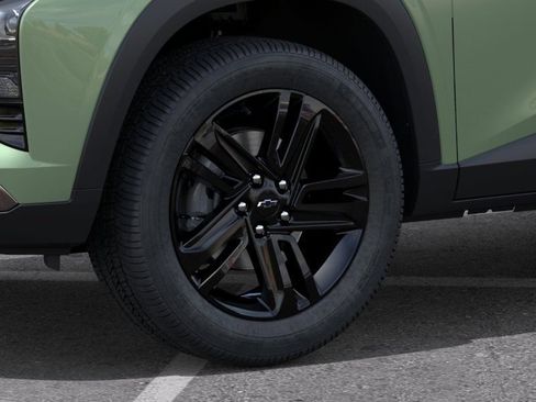 New 2026 Chevrolet Trax ACTIV FWD image 9