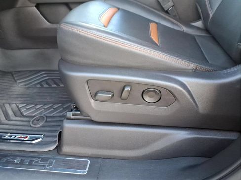 Used 2023 GMC Sierra 1500 AT4 w/ AT4 Premium Package AWD/4WD image 21