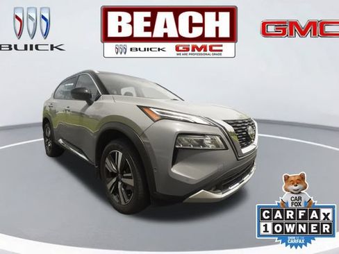 Used 2022 Nissan Rogue Platinum w/ Head-Up Display Package FWD image 1