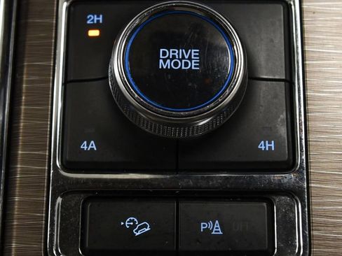 Used 2024 Ford Expedition Limited AWD/4WD image 25