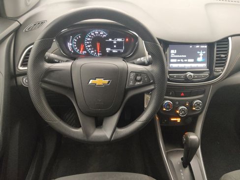 Used 2017 Chevrolet Trax LS image 22