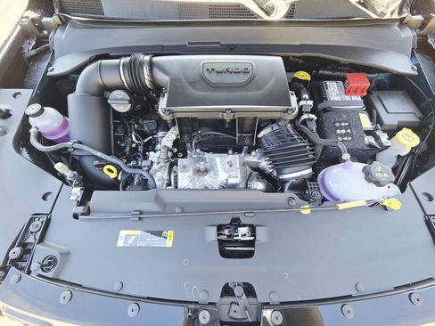 New 2026 Jeep Compass Latitude image 16