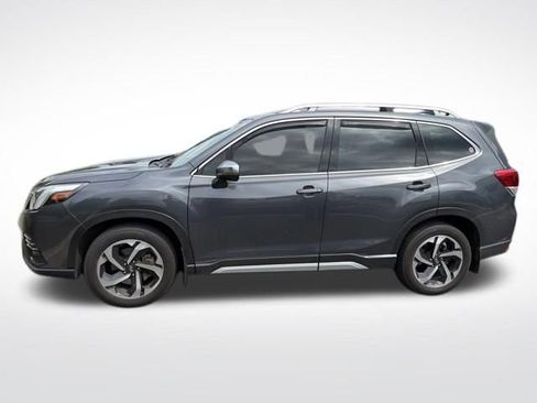 Used 2024 Subaru Forester Touring AWD/4WD image 5