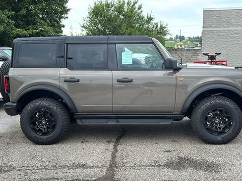 New 2026 Ford Bronco Badlands AWD/4WD image 28