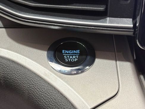 Used 2023 Ford Explorer XLT w/ Equipment Group 202A image 41