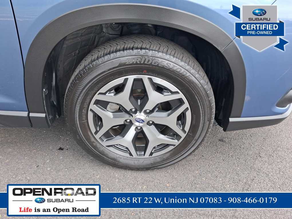 Used 2023 Subaru Forester Premium AWD/4WD image 13