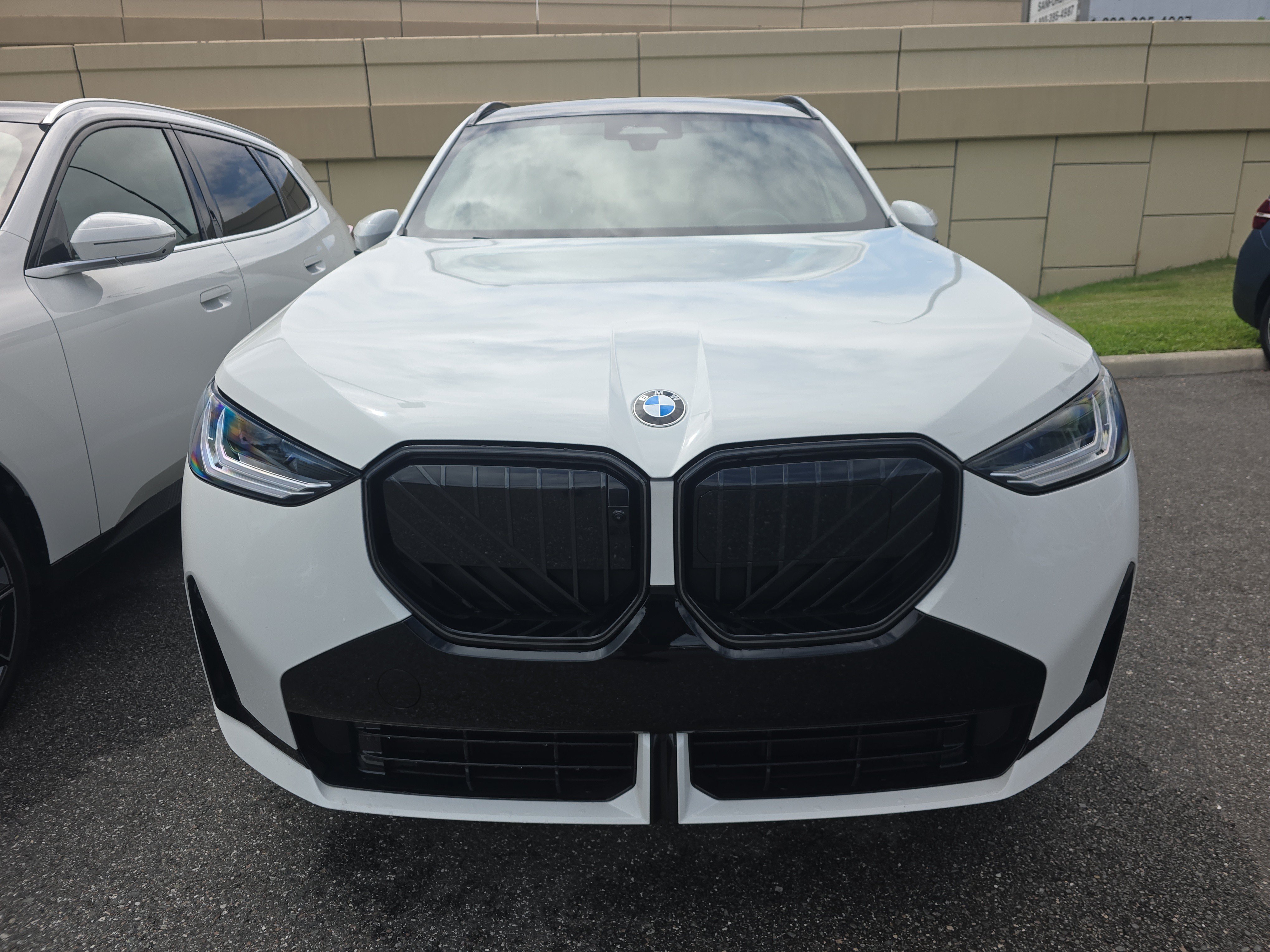 Certified 2026 BMW X3 xDrive30i w/ Premium Package AWD/4WD image 2