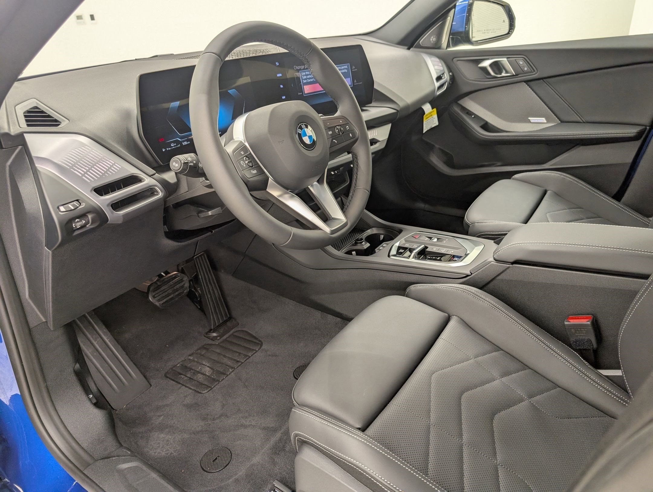 Used 2025 BMW 228i xDrive AWD/4WD image 4