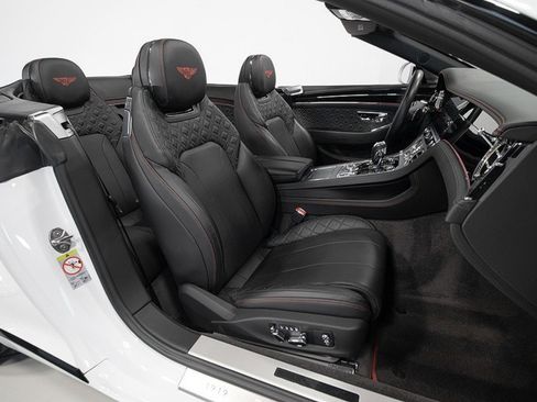 Used 2020 Bentley Continental GT image 49