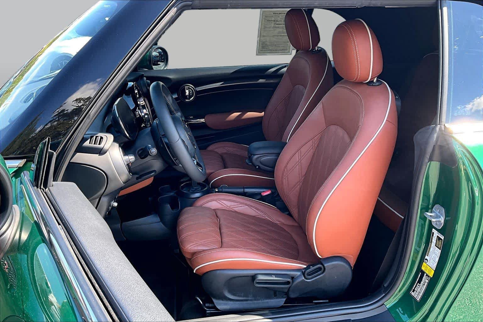 Used 2024 MINI Cooper S FWD image 8
