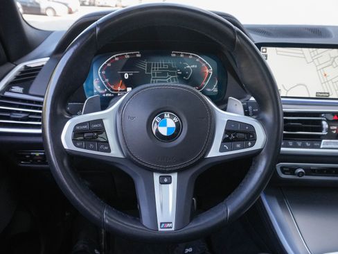 Used 2022 BMW X5 xDrive40i w/ M Sport Package AWD/4WD image 15