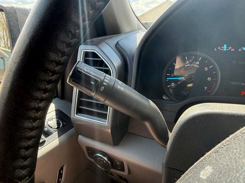 Used 2019 Ford F150 XLT w/ Equipment Group 302A Luxury AWD/4WD image 20