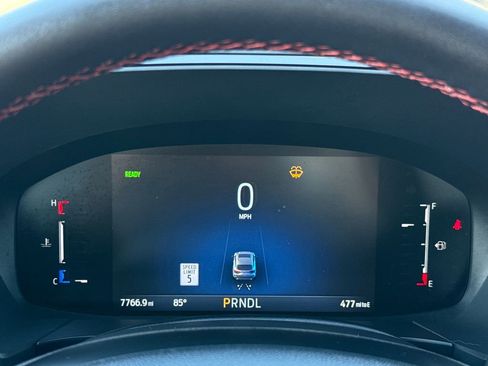 Certified 2025 Ford Escape ST-Line w/ Equipment Group 301A image 17