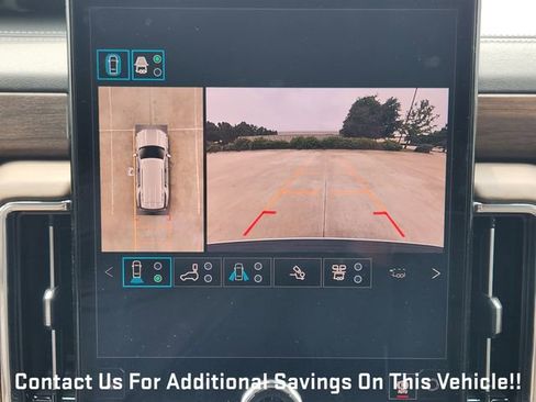 New 2026 GMC Yukon Denali Ultimate w/ LPO, Floor Liner Package AWD/4WD image 14