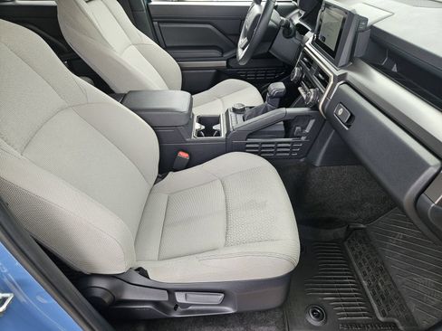 Used 2025 Toyota 4Runner SR5 RWD image 15