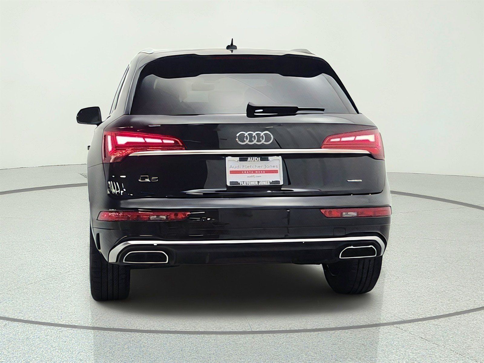 Used 2023 Audi Q5 2.0T Premium Plus w/ Premium Plus Package AWD/4WD image 6