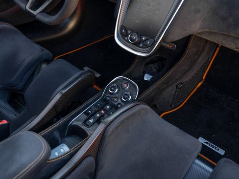 Used 2020 McLaren 600LT Spider image 44