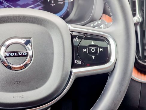 Used 2024 Volvo XC60 T8 Plus w/ Climate Package image 39