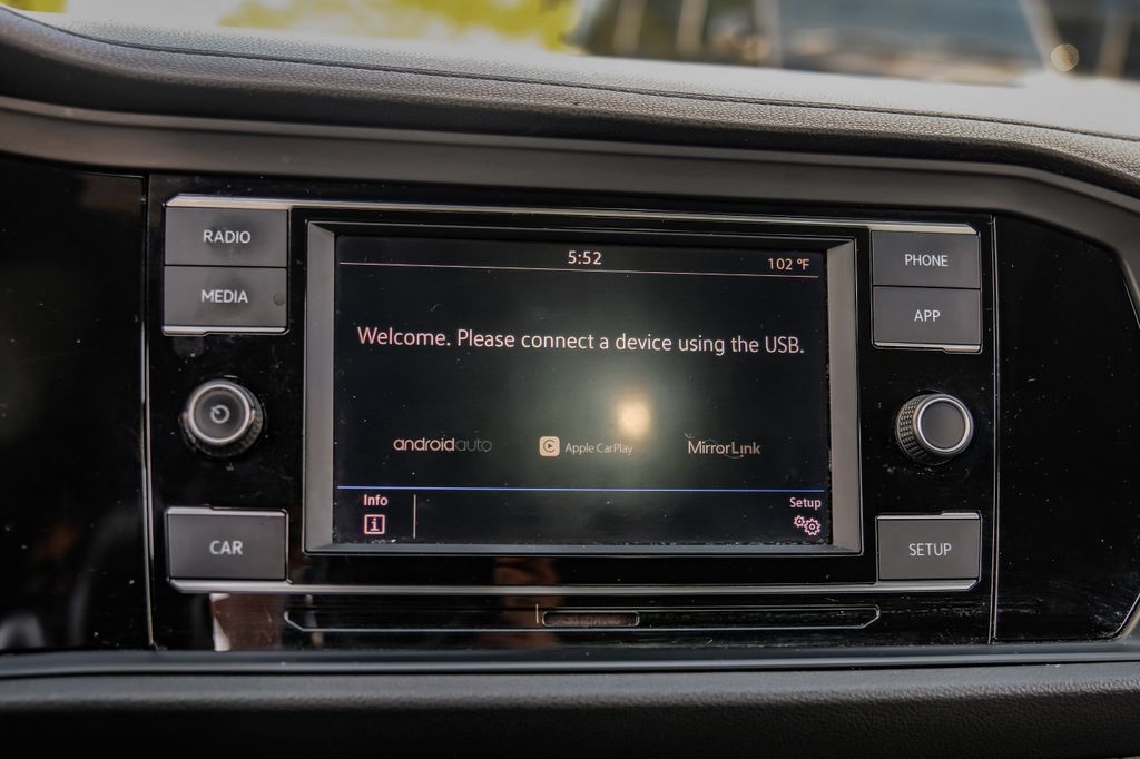 Used 2019 Volkswagen Jetta R-Line FWD image 38