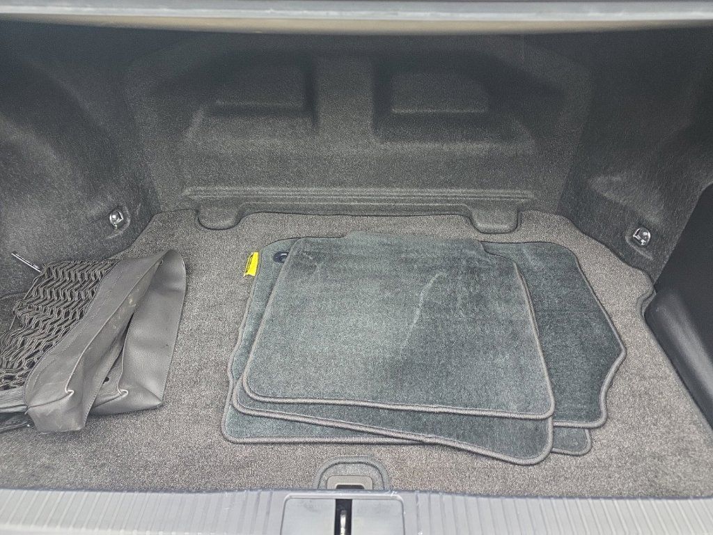 Used 2018 Lexus ES 300h FWD image 17