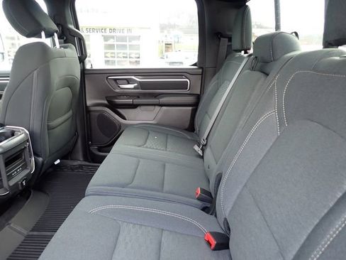 New 2026 RAM 1500 4x4 Crew Cab image 13