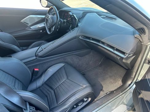 Used 2023 Chevrolet Corvette Stingray Premium Cpe w/ 3LT RWD image 9