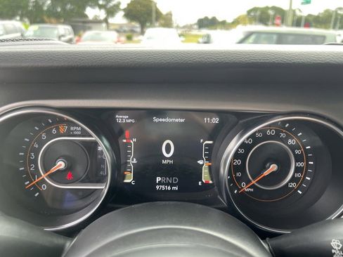 Used 2021 Jeep Wrangler Unlimited Sport image 13