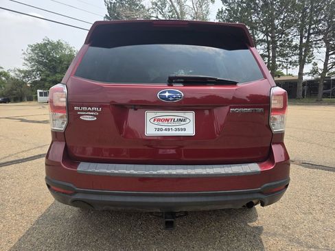 Used 2018 Subaru Forester 2.5i Premium w/ All-Weather Package AWD/4WD image 5