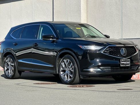 Certified 2023 Acura MDX SH-AWD w/ Technology Package image 2