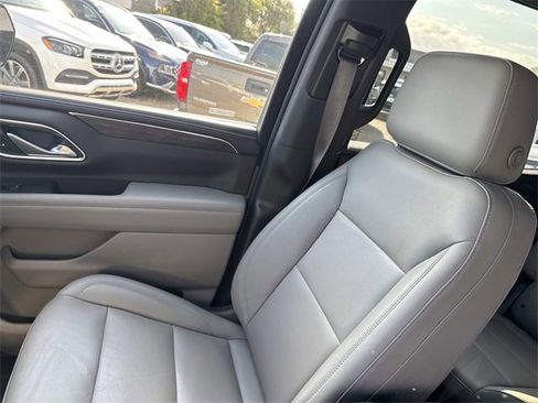 Used 2023 Chevrolet Tahoe LT w/ Luxury Package image 21