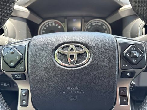 Used 2021 Toyota Tacoma SR5 RWD image 14