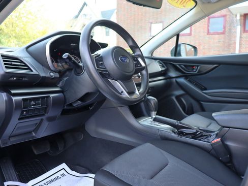 Used 2018 Subaru Impreza 2.0i Premium image 10