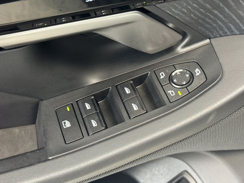 Certified 2024 BMW 530i w/ Convenience Package RWD image 14