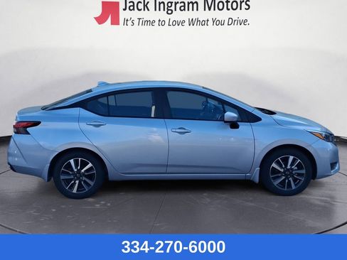 New 2025 Nissan Versa SV w/ Trunk Package image 6