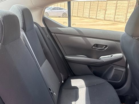 Certified 2025 Nissan Sentra SV FWD image 32