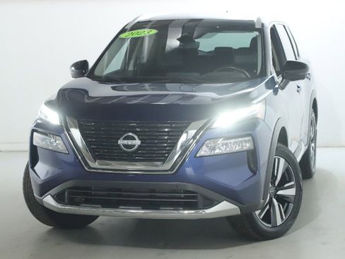 Certified 2023 Nissan Rogue Platinum w/ Platinum Premium Package AWD/4WD image 5