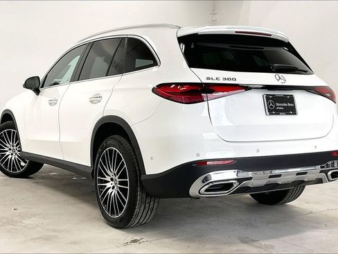 New 2026 Mercedes-Benz GLC 300 image 12
