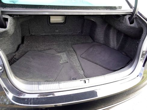 Used 2015 Toyota Avalon XLE image 32