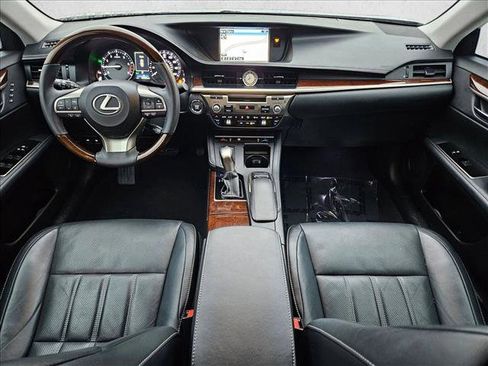 Used 2016 Lexus ES 350 image 18