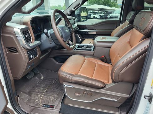 Certified 2024 Ford F250 King Ranch w/ Chrome Package AWD/4WD image 19
