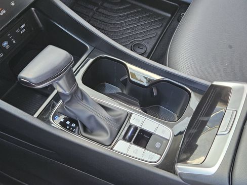 Used 2025 Hyundai Tucson SEL FWD image 23