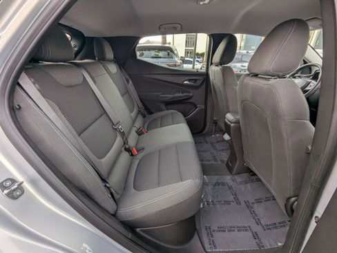 Used 2023 Chevrolet Bolt EUV LT w/ Driver Confidence Package image 20