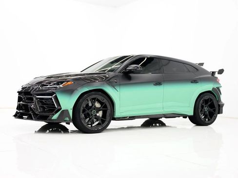 Used 2024 Lamborghini Urus S AWD/4WD image 12
